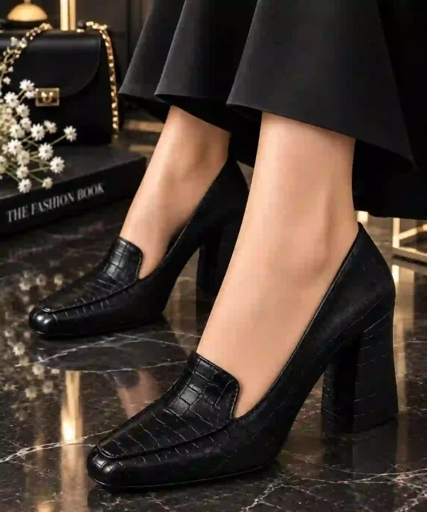 کفش پاشنه دار مجلسی